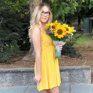 Meet your Posher, Kiya